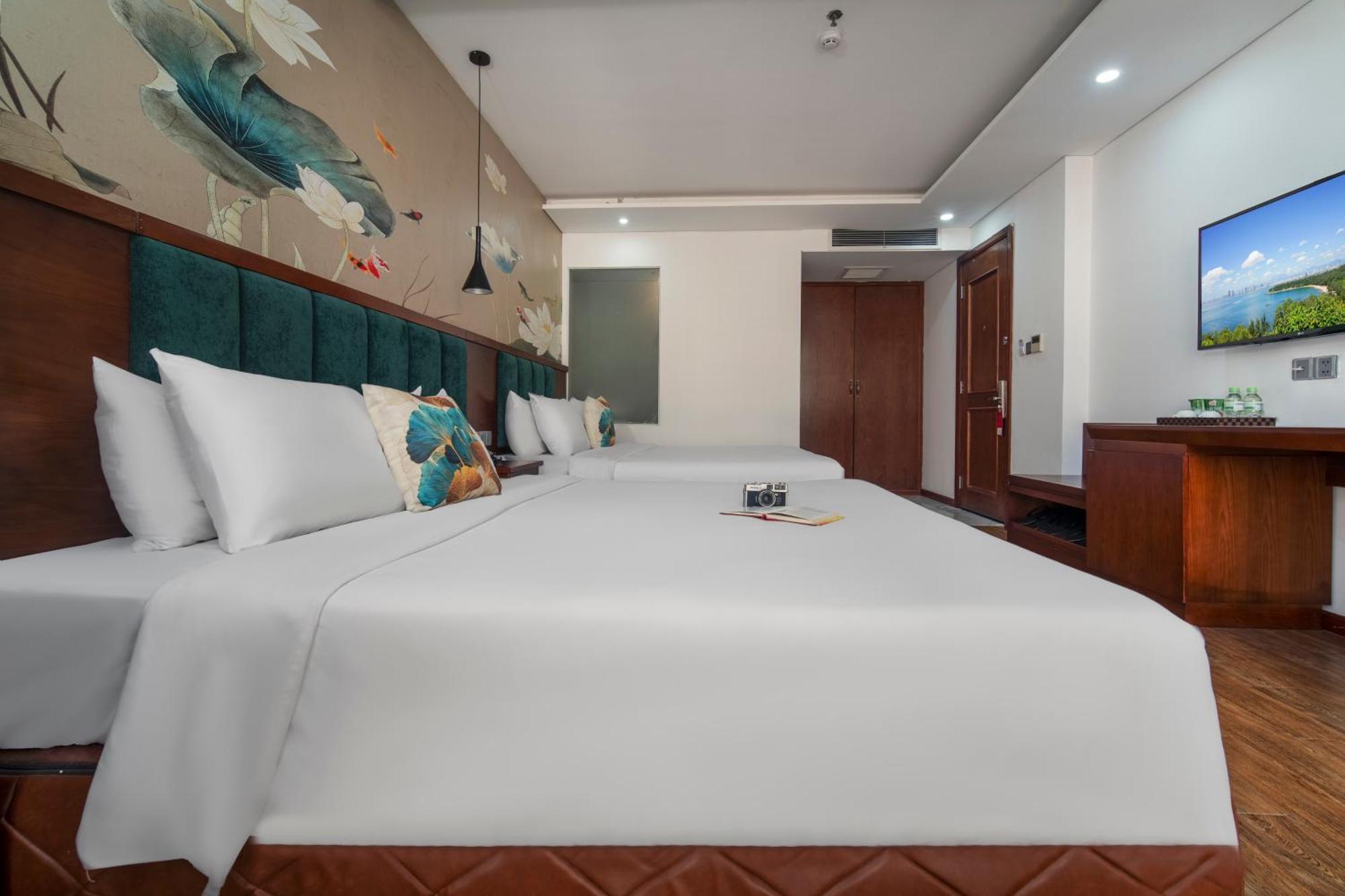 Crystal Hotel By Ha My ดานัง ภายนอก รูปภาพ